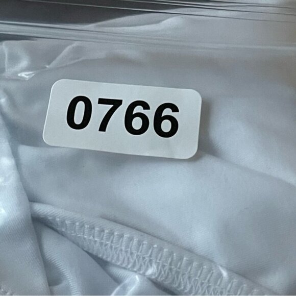 Smash + Tess Turtleneck Long Sleeve Bodysuit White Size Small - Picture 11 of 11